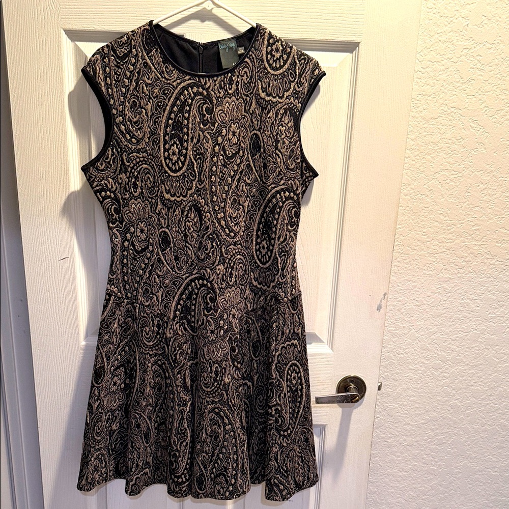 Gabby Skye Black and Gold Paisley Mini Dress
